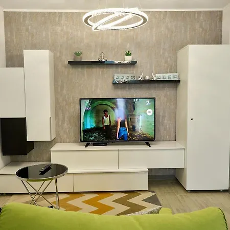 Apartment Dava Apartment Alezzi Spa N Pools Playgrounds *