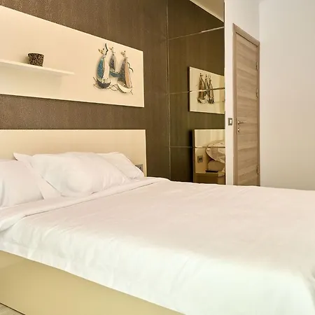 Apartment Dava Apartment Alezzi Spa N Pools Playgrounds Mamaia