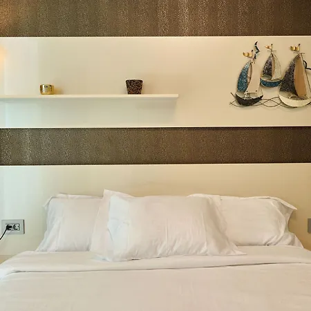 Dava Apartment Alezzi Spa N Pools Playgrounds * Mamaia